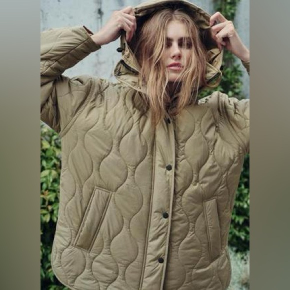 Hooded quilted jacket - Picture 2 of 4